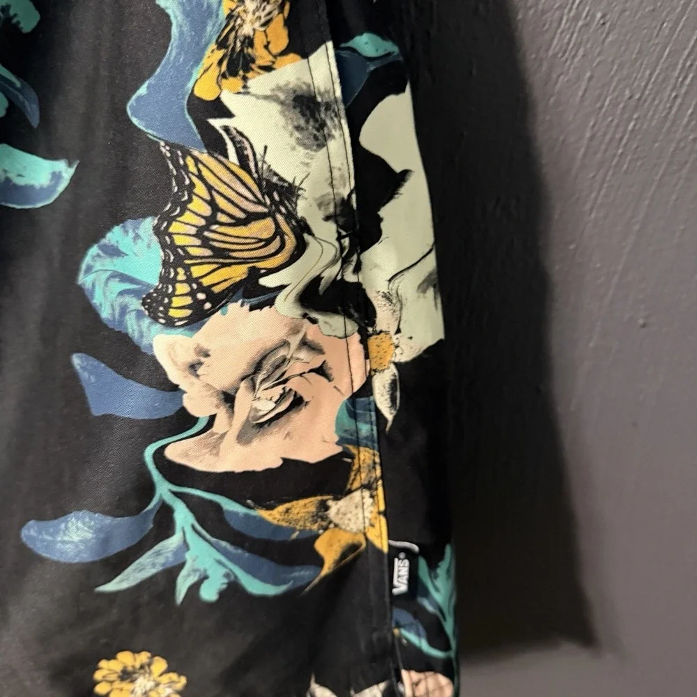 Vans Relaxed Fit Board Shorts Floral Navy Yellow Men's Size Small
